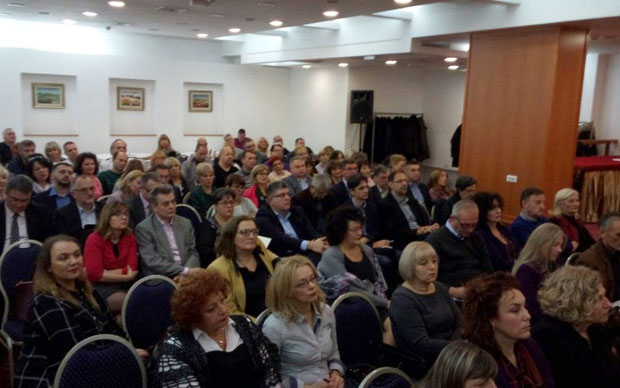 ДИРЕКТОРИ КАО ЂАЦИ: Прва обука за руководиоце образовно-васпитних установа